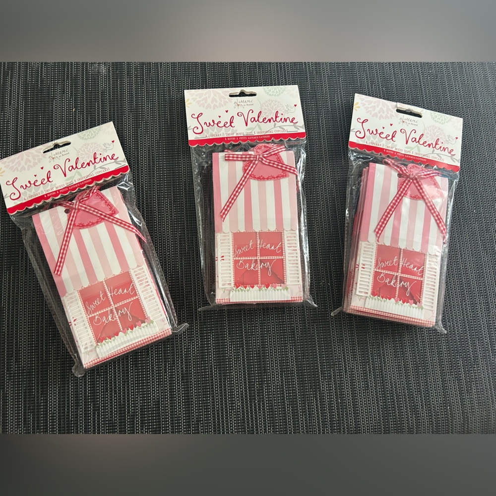 Sweet Valentine Pink cupcake Gift boxes  (12 total)